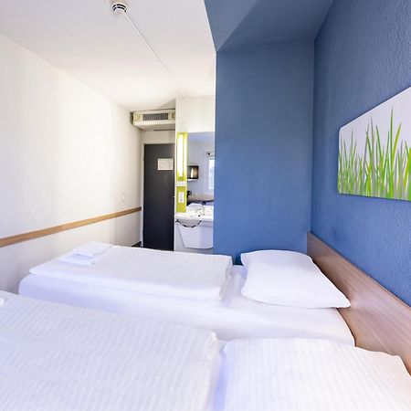 B&B Hotel Kassel-로흐펠덴 외부 사진